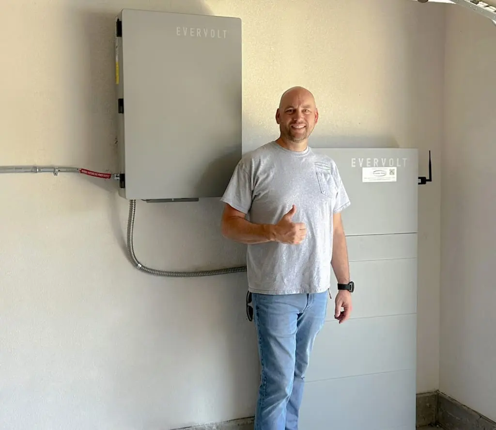 solar power battery backup in garage