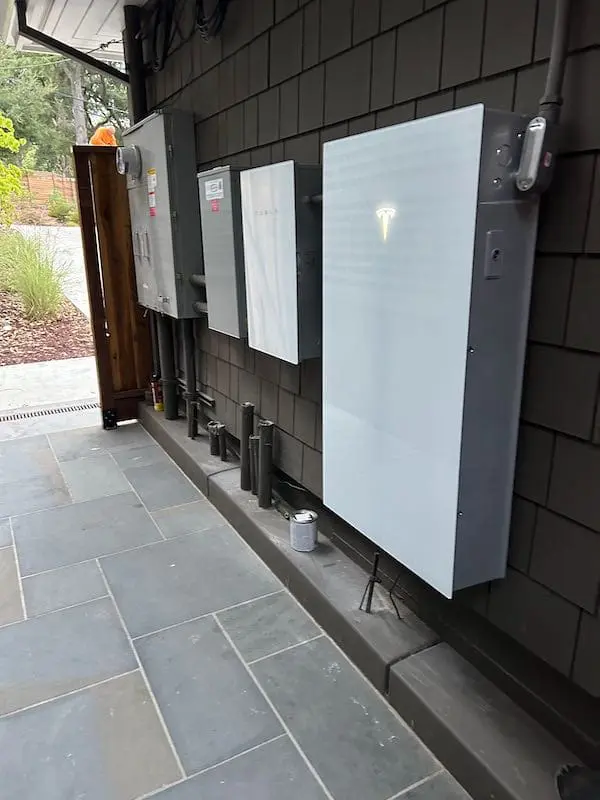Tesla Powerwall 3 Outdoor Installation