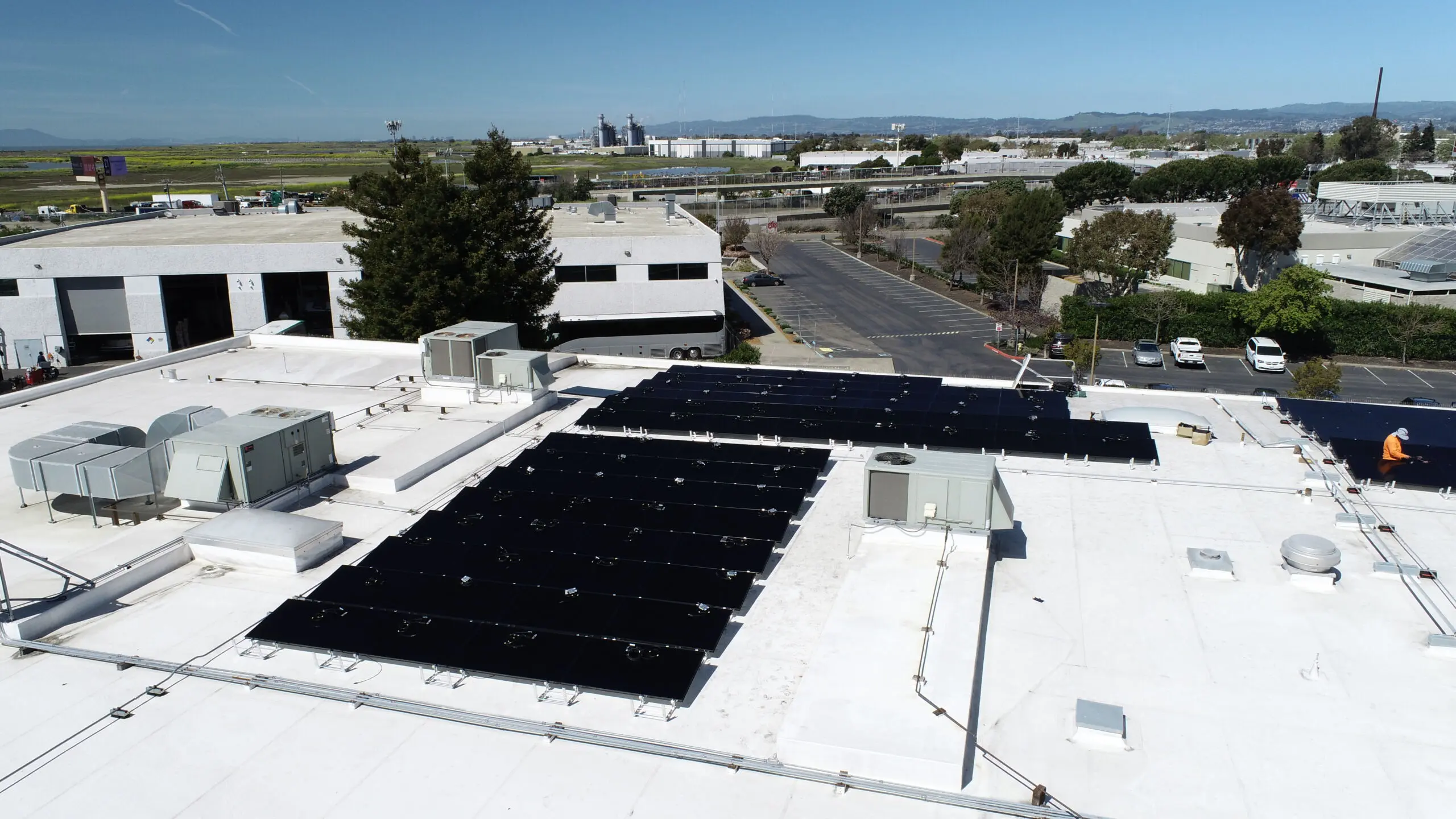 Aerial view of the Hayward rooftop solar installation